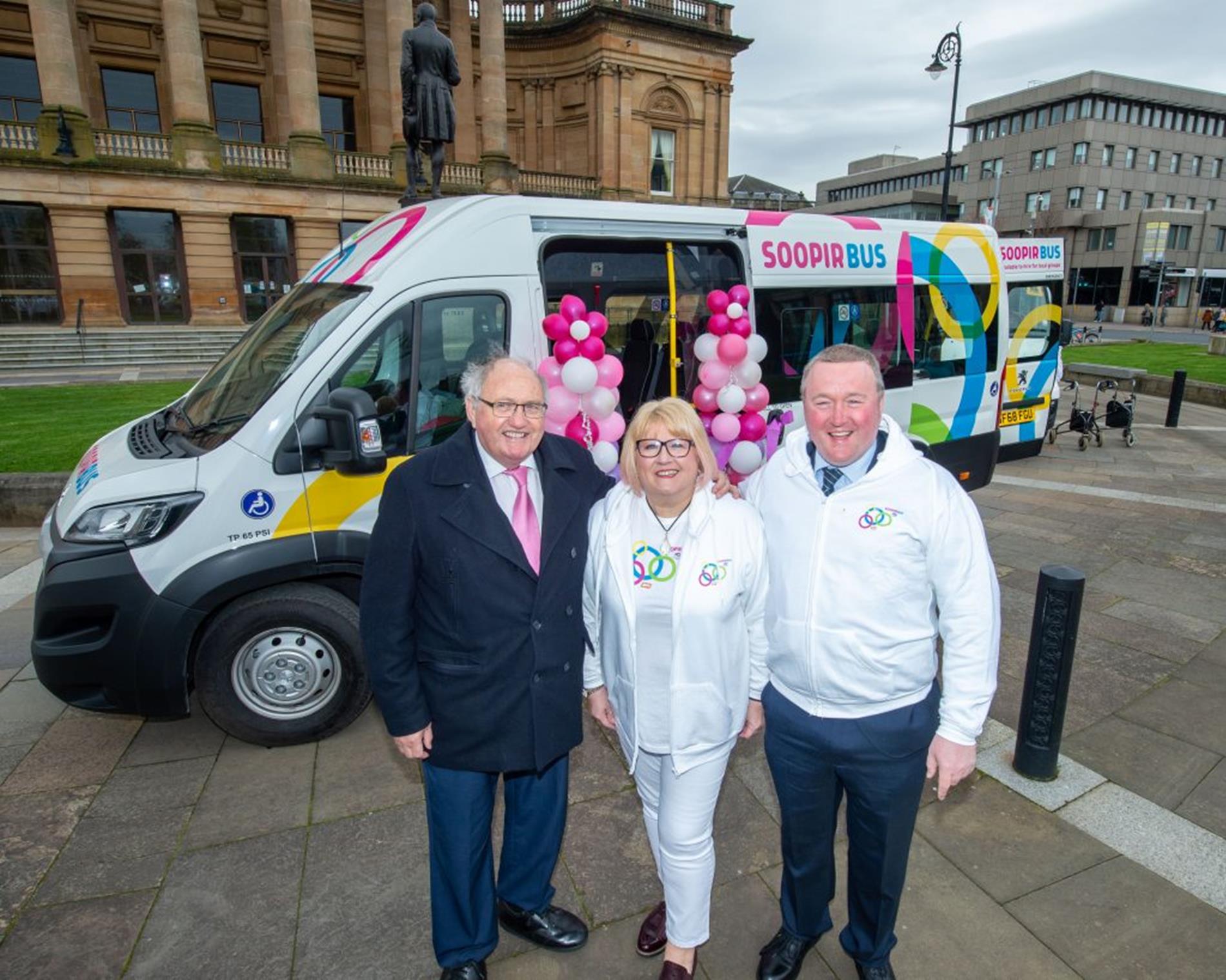 SPT Vice Chair David Wilson Sally Logan And Donald Booth SPT Project Development Officer Bus 1024X819